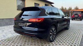 Volkswagen Touareg 3.0 V6 TDI 286k R-Line 4Motion Tiptronic - 3