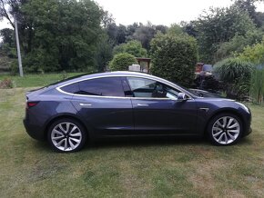 Tesla Model 3 (Long Range, 2019) - 3