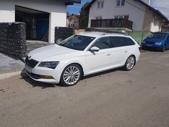 Škoda Superb 3 combi Style 2.0tdi 140kw DSG - 3