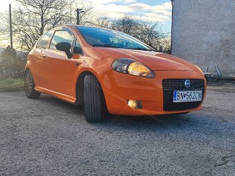 FIAT GRANDE PUNTO - 3