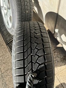 Hliníkové disky R16 a nové zimné gumy 205/60 R16 Goodride - 3