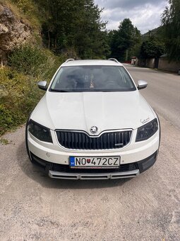 Škoda Octavia Scout III 135KW - 3