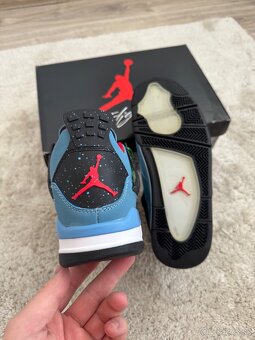 Air Jordan 4 - 3