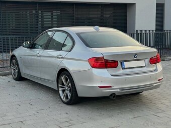 BMW rad 3 F30 320d A/T 2012 Sport Edition - 3