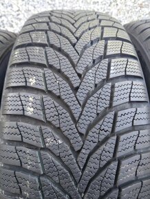 225/60 R17 103 H zimné..DOT 3723. - 3