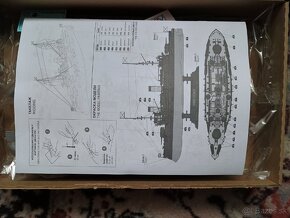 Model Kit lode "Knyaz Suvorov" Russian Battleship (1:350)

 - 3