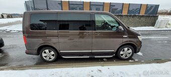 VW Multivan T6 2,0 TDI 150 PS, hneda metalíza - 3