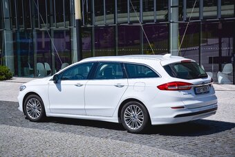 Ford Mondeo, 2.0 138kw Hybrid ecvT TITANIUM 1 MAJ ČR - 3