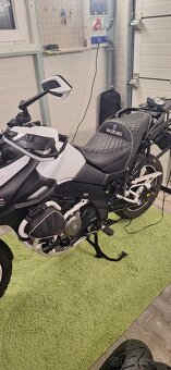 Suzuki V strom 650 - 3