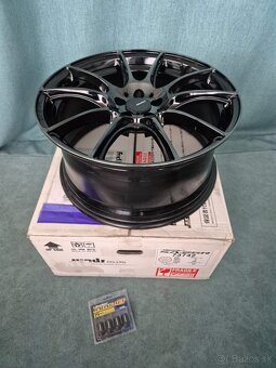 disky WEDSSPORT SA-25R 18×8,5J 45 5x100 GR86 BRZ - 3