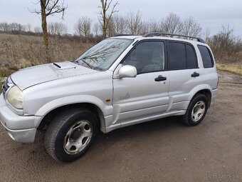 Suzuki Grand Vitara 2.0 TD - 3