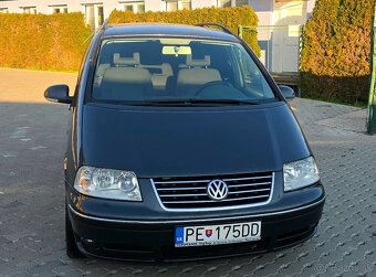 Volkswagen Sharan 1.9TDI Busines - 3