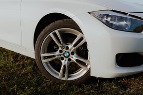 BMW 318d F30 - 3