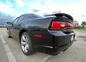 Dodge charger 5.7 R/T hemi - 3