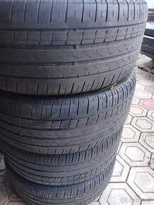 235/40 R19  PIRELLI - 3