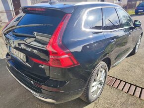 VOLVO XC60 B5 AWD ultimate, 2022, Panorama, diesel+elektro, - 3