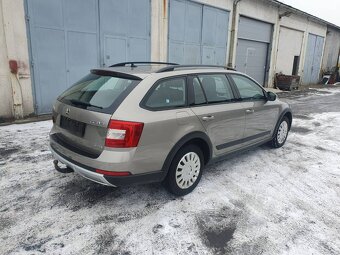 Škoda Octavia Combi SCOUT 2.0 TDI 4x4 - 3