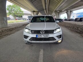 Volkswagen Touareg 4.2 TDi R-LINE 2015 - 3