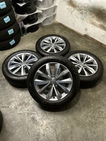 Letná sada VW Mayfield 5x112 R17 , 215/55/17 - TRoc, Passat - 3