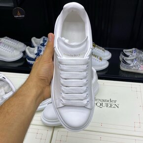 Alexander McQueen  č.36-47 - 3