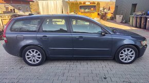 Volvo V50 - 3