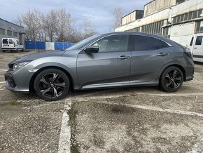 Honda Civic X 2018 - 3