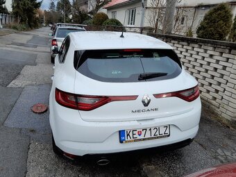 Renault Mégane 1.6/16V model 2018 - 3