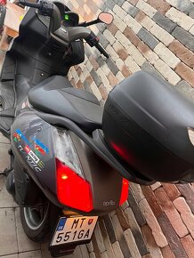 Aprilia 125 - 3