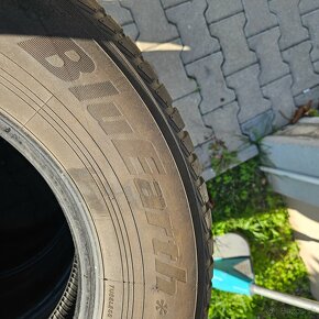 215/70 r16 Yokohama - 3