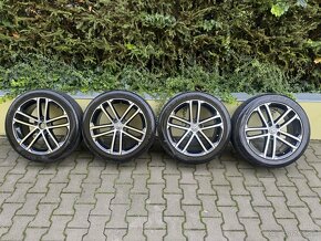 Originál Volkswagen elektróny 5x112 R18 235/45 - 3