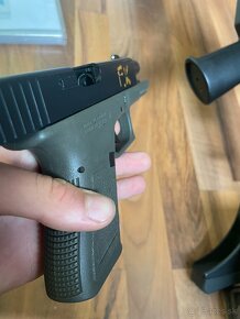 Glock 19 6mm bb’s - 3