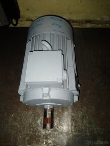 Predam 3kw elektromotor. - 3