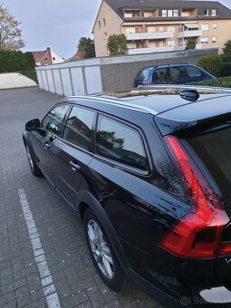 Ponúkam na predaj Volvo V90CC, D4 AWD - 3