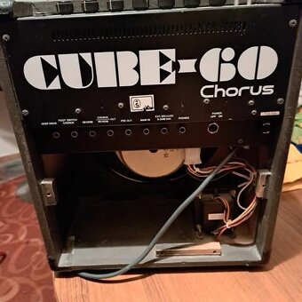 Roland Cube 60 Chorus - 3