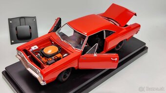 Supercar Collectibles - 1969 1/2 Plymouth Roadrunner 1:18 - 3