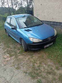 Predám Peugeot 206 - 3