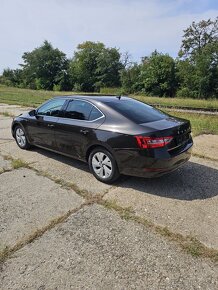 Skoda superb 2,0 TDI Manual 110kw - 3