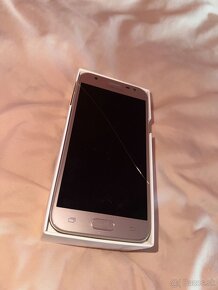 Samsung Galaxy J3 2017 16GB - 3