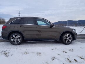 Mercedes Benz SUV 4x4 GLC 250 benzín automat - 3