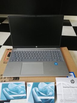 Laptop HP - 3