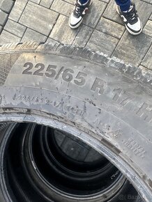 Predam Zimne 225/65 R17 pneumatiky - 3