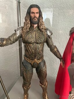 HOT TOYS AQUAMAN - 3