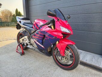 Honda CBR600RR 2006 - 3