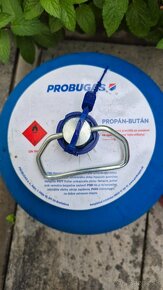 Predám 2kg propán-bután fľašu s orig.náplňou zapečatená. - 3