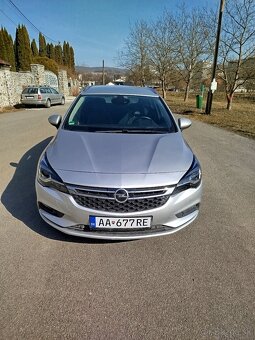 OPEL Astra Sports Tourer - 3