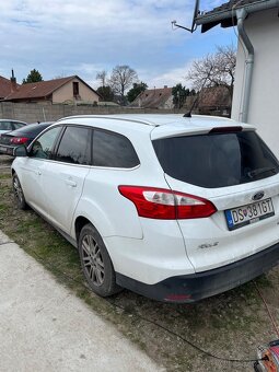 Ford focus 1.6 ecoboost turbo benzín 2012 - 3