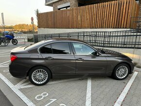 BMW rad 3 316d Luxury A/T 2012 - 3