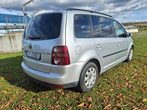 Volkswagen Touran 1.9tdi 77kw.2007 - 3