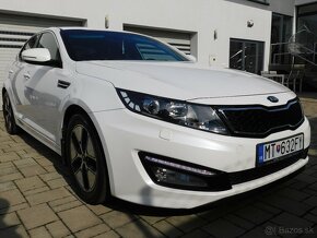 Kia Optima 2.0-Hybrid AT/6 - 3