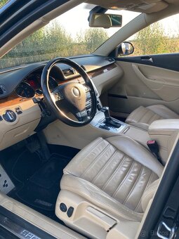 VW PASSAT 3.2 FSI VR6 - 3